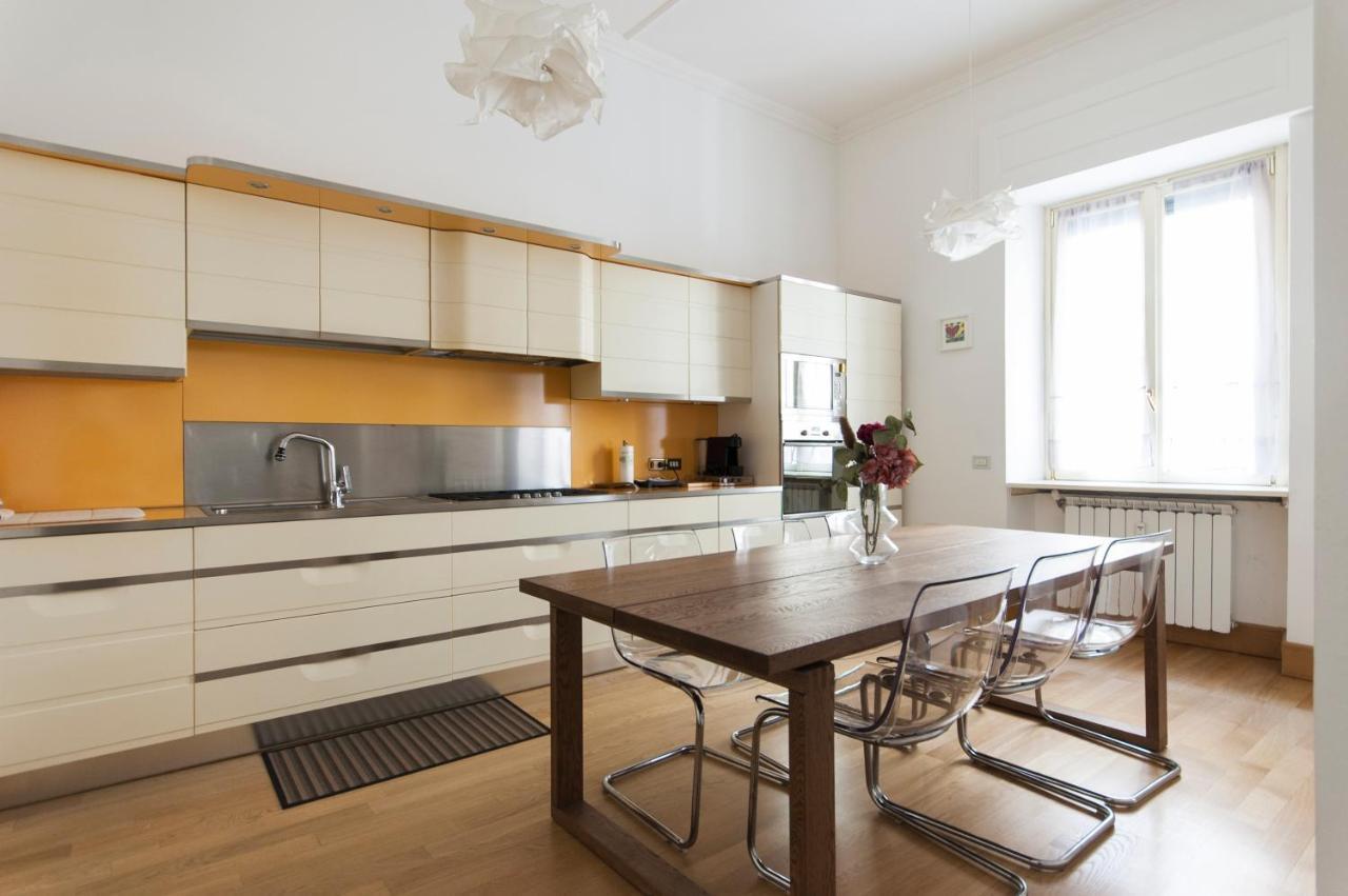 Youhosty - Dei Piatti 3 Apartment Milano Ngoại thất bức ảnh